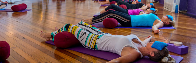 wollongong yoga studio classes